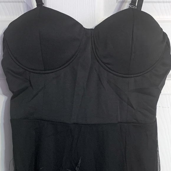 ❌DONATED❌Black Bustier With Lace Mesh Overlay Maxi Shorts Romper - Picture 7 of 17